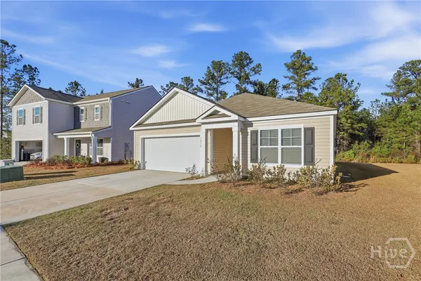 $1,950 | 1036 Bergamot Road, Bloomingdale, GA 31302