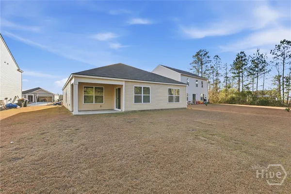 $1,950 | 1036 Bergamot Road, Bloomingdale, GA 31302