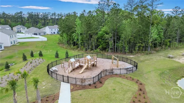 $1,950 | 1036 Bergamot Road, Bloomingdale, GA 31302