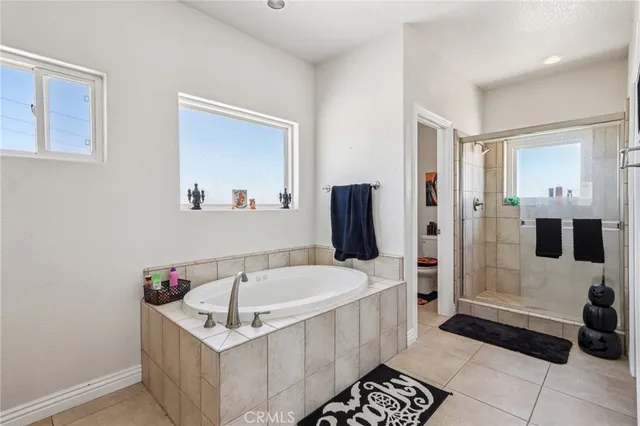 $670,000 | 8294 Aster Road, Oak Hills, CA 92344