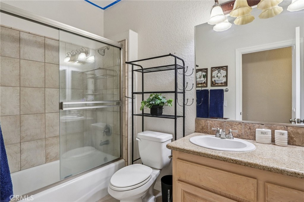 8294 Aster Road Oak Hills, CA 92344 - Photo 29 of 37