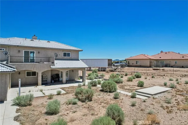 $670,000 | 8294 Aster Road, Oak Hills, CA 92344