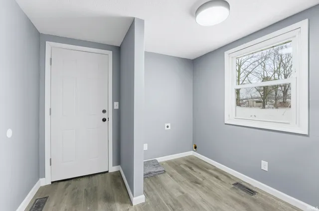 $219,999 | 332 West Pleasant Street, Churubusco, IN 46723