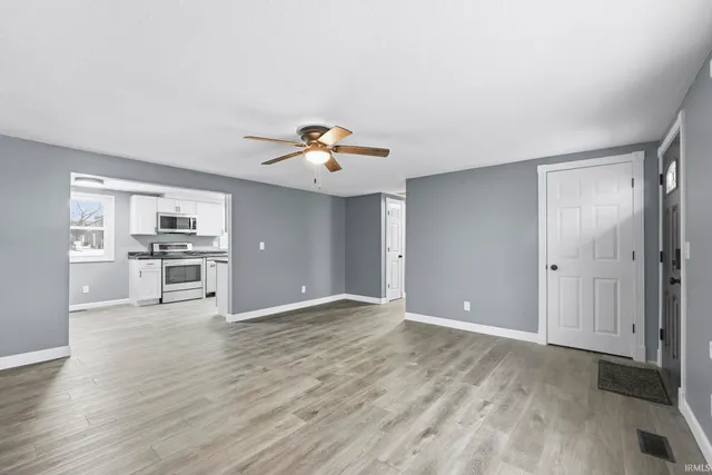 $219,999 | 332 West Pleasant Street, Churubusco, IN 46723