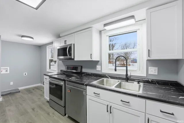 $219,999 | 332 West Pleasant Street, Churubusco, IN 46723