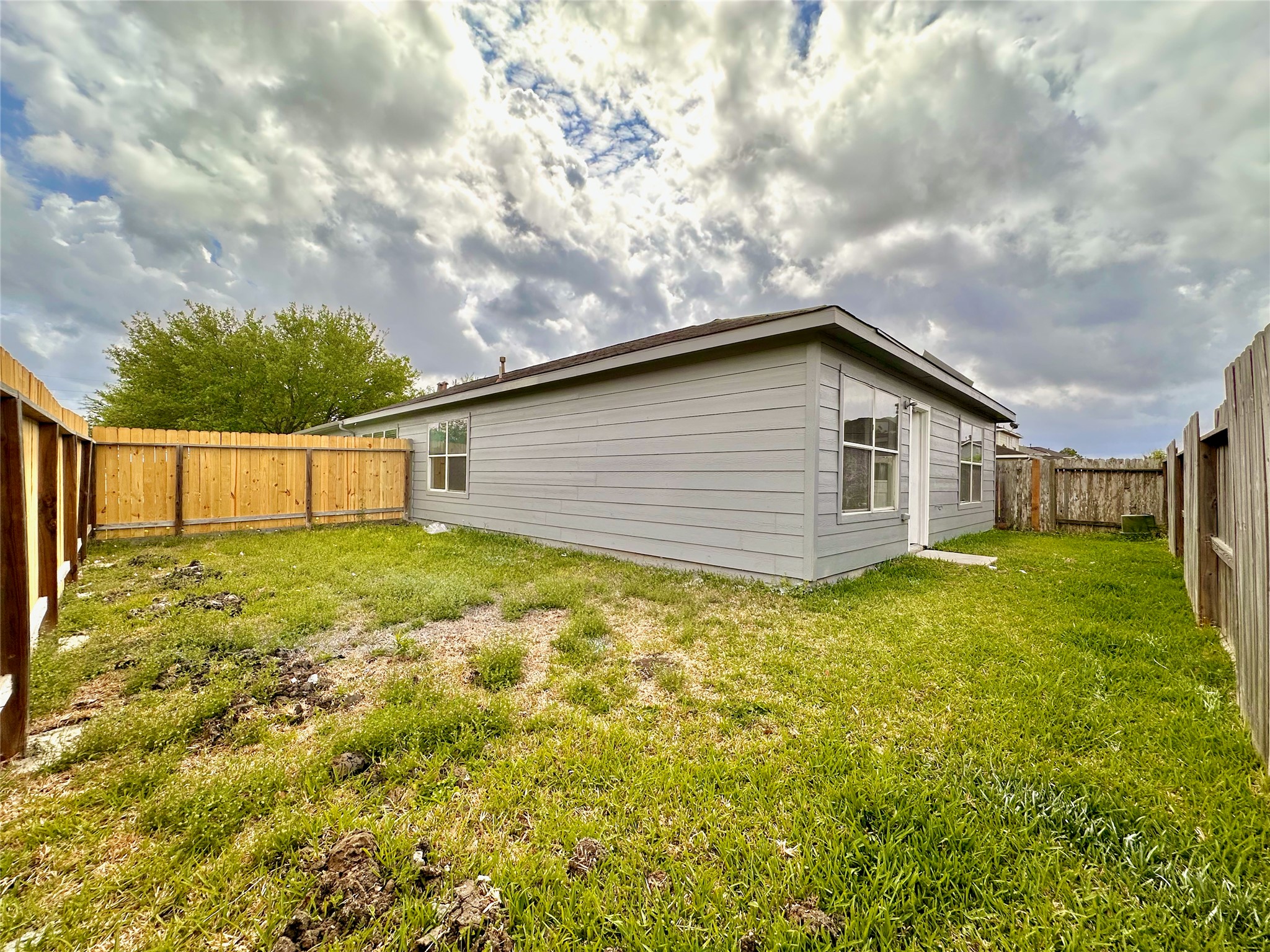 8202 Radial Court Rosharon, TX 77583 - Photo 26 of 27