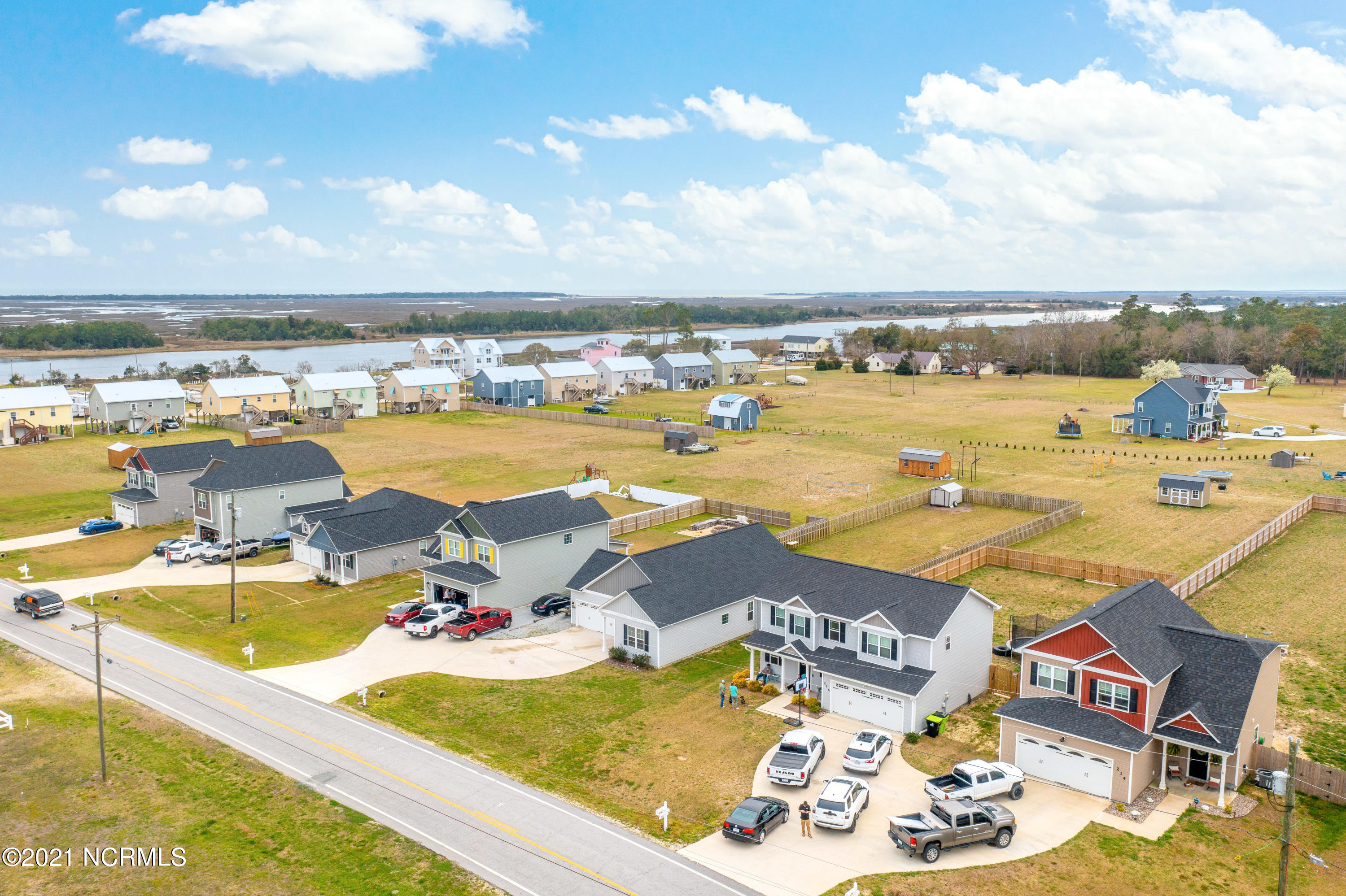 218 Shell Rock Landing Road Hubert, NC 28539 - Photo 2 of 55 218 Shell Rock Landing-4