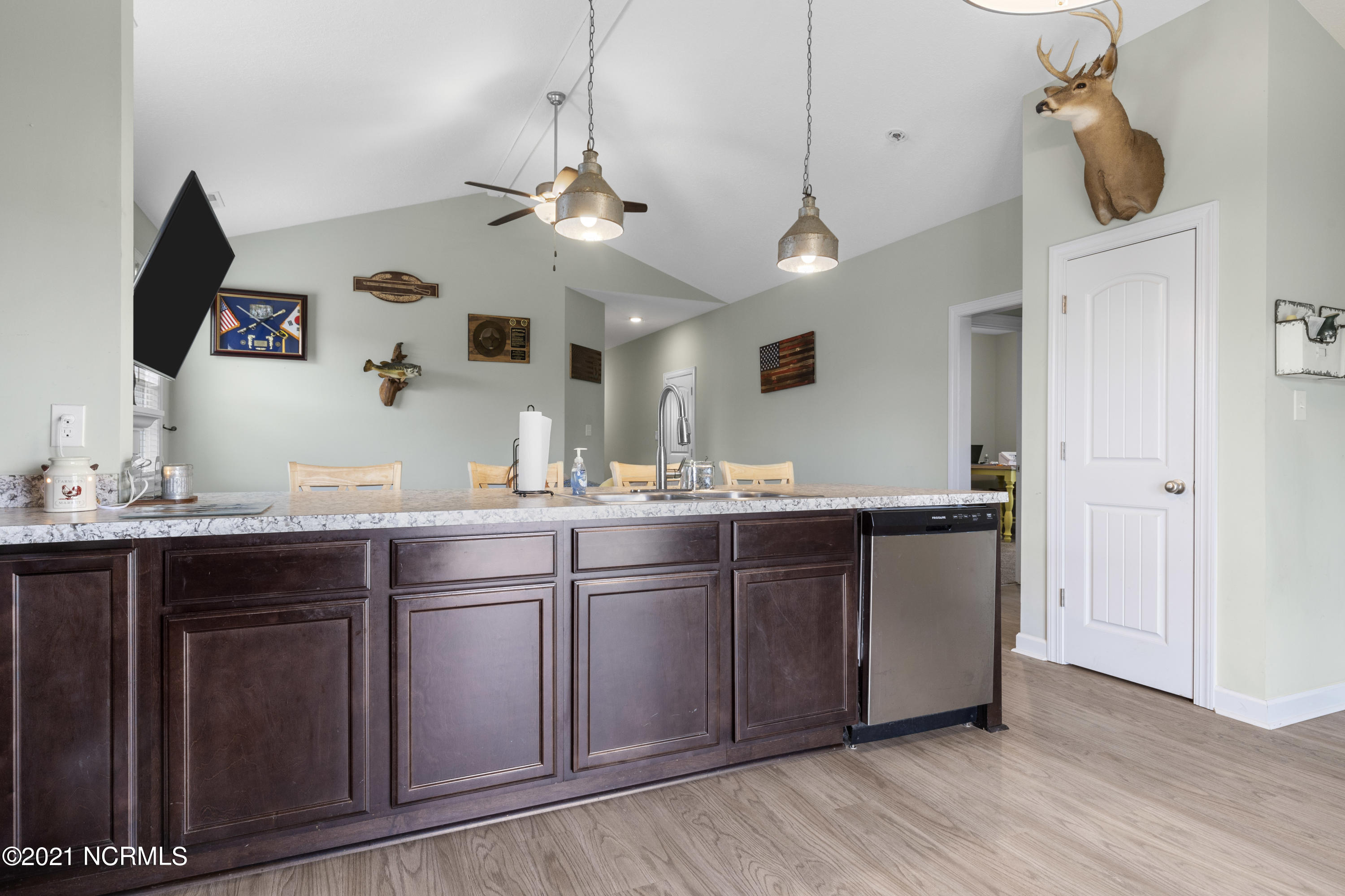218 Shell Rock Landing Road Hubert, NC 28539 - Photo 10 of 55 218 Shell Rock Landing HDR (16)