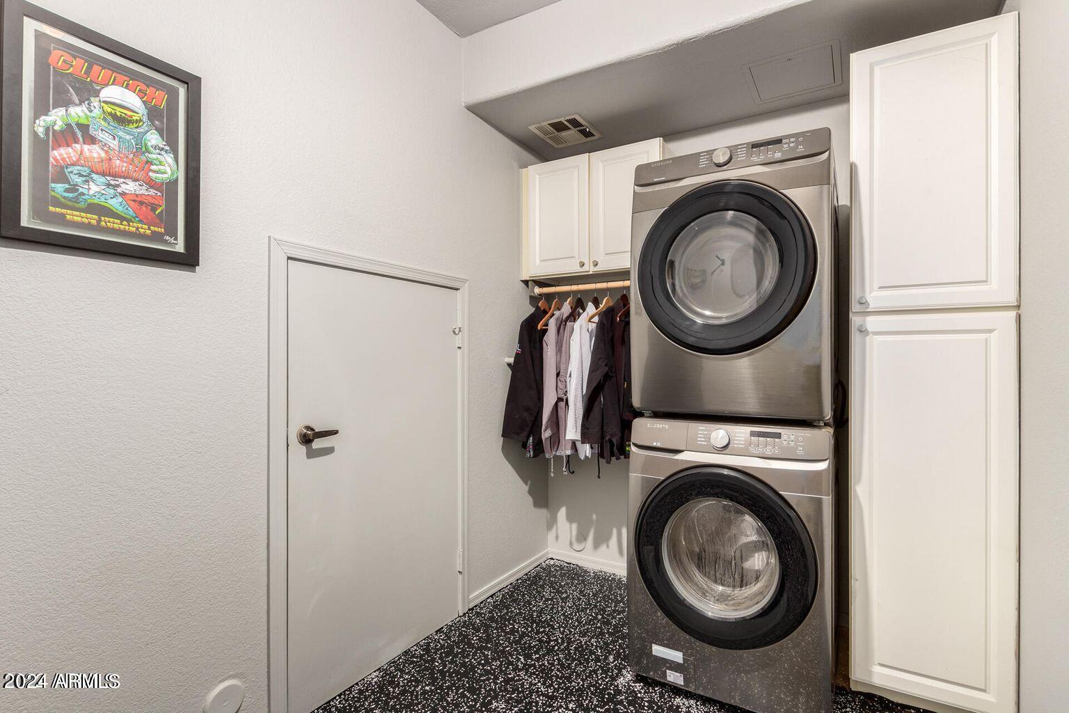 435 West Rio Salado Parkway, Unit 227 Tempe, AZ 85281 - Photo 16 of 28 Laundry Room