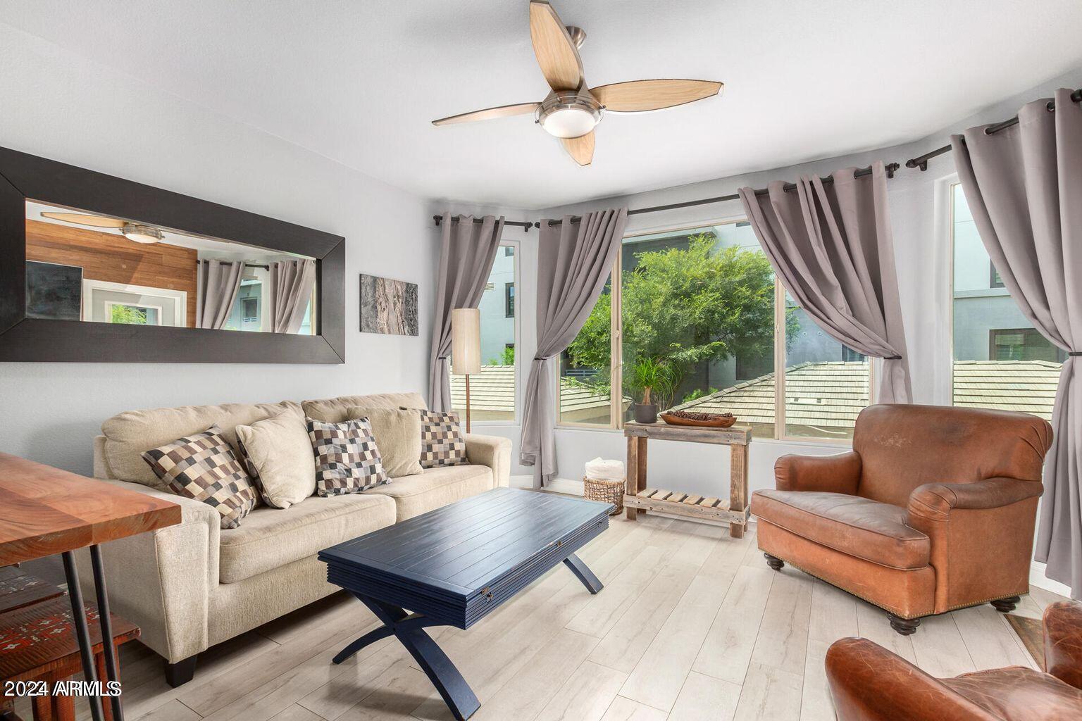 435 West Rio Salado Parkway, Unit 227 Tempe, AZ 85281 - Photo 3 of 28 Living Room