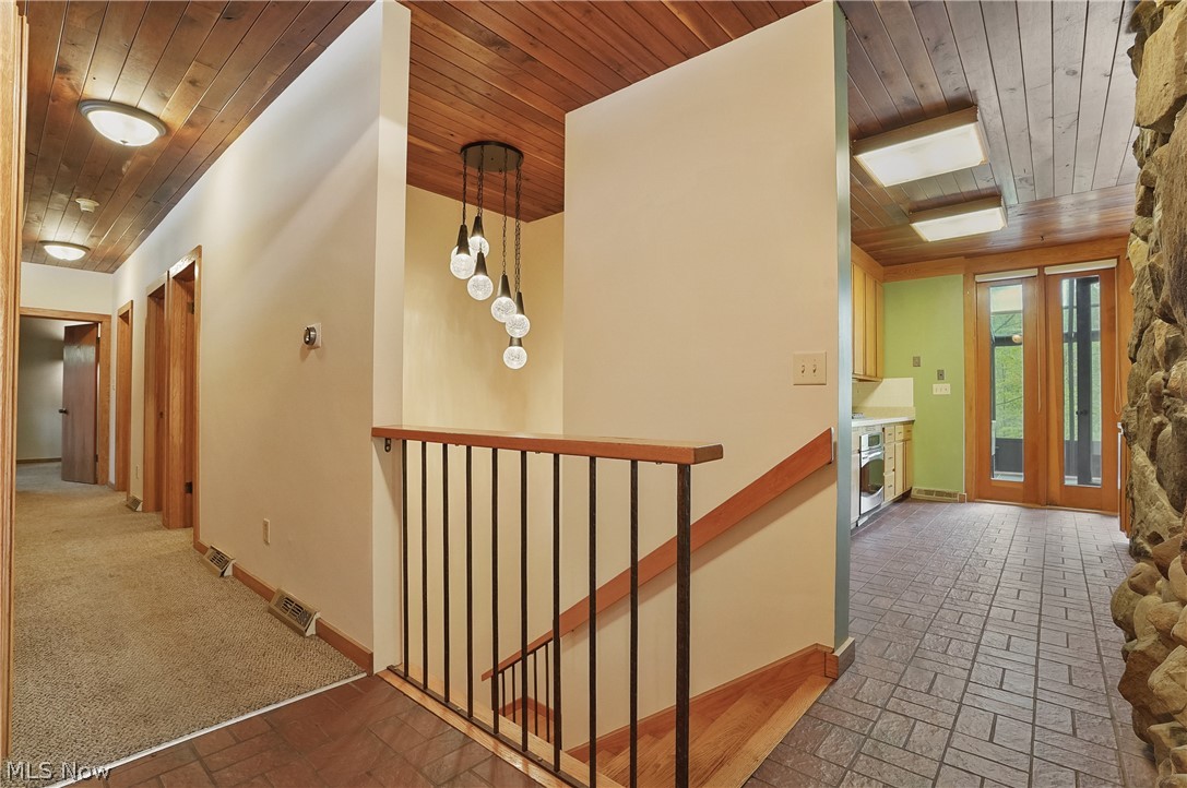 12376 Heath Road Chesterland, OH 44026 - Photo 24 of 50 Gallery Image 24