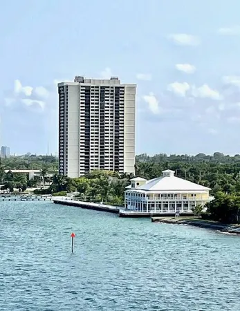 $2,350 | 5600 North Flagler Drive, Unit 2103, West Palm Beach, FL 33407