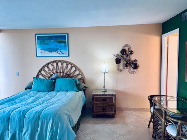$2,350 | 5600 North Flagler Drive, Unit 2103, West Palm Beach, FL 33407