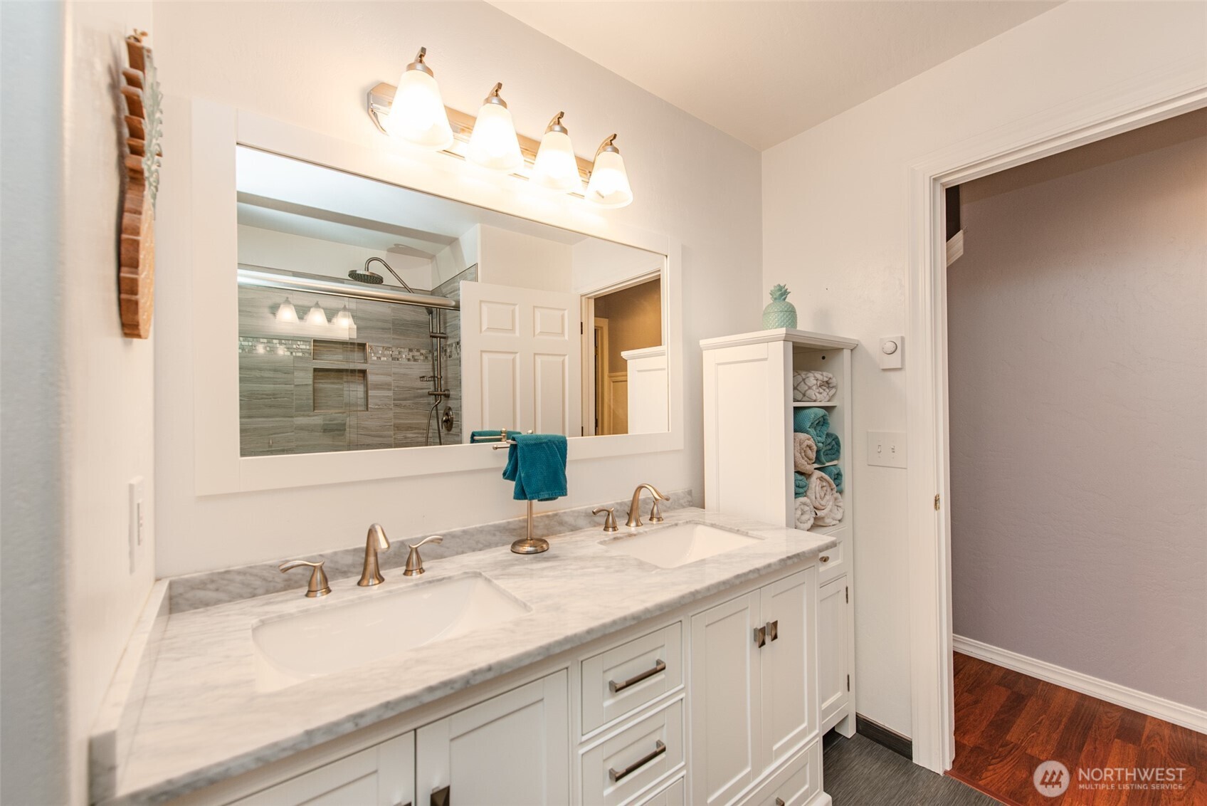 331 Maple Grove Road, Unit 2 Port Angeles, WA 98363 - Photo 7 of 39
