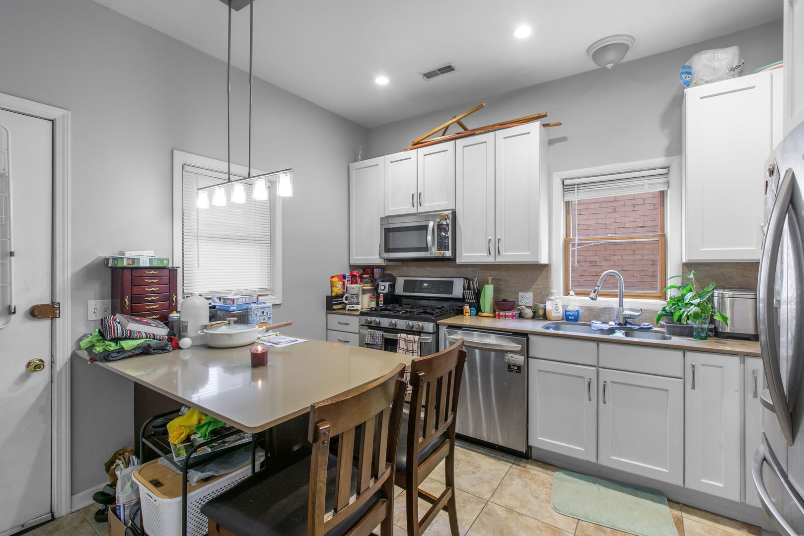 2118 West Fletcher Street Chicago, IL 60618 - Photo 14 of 26