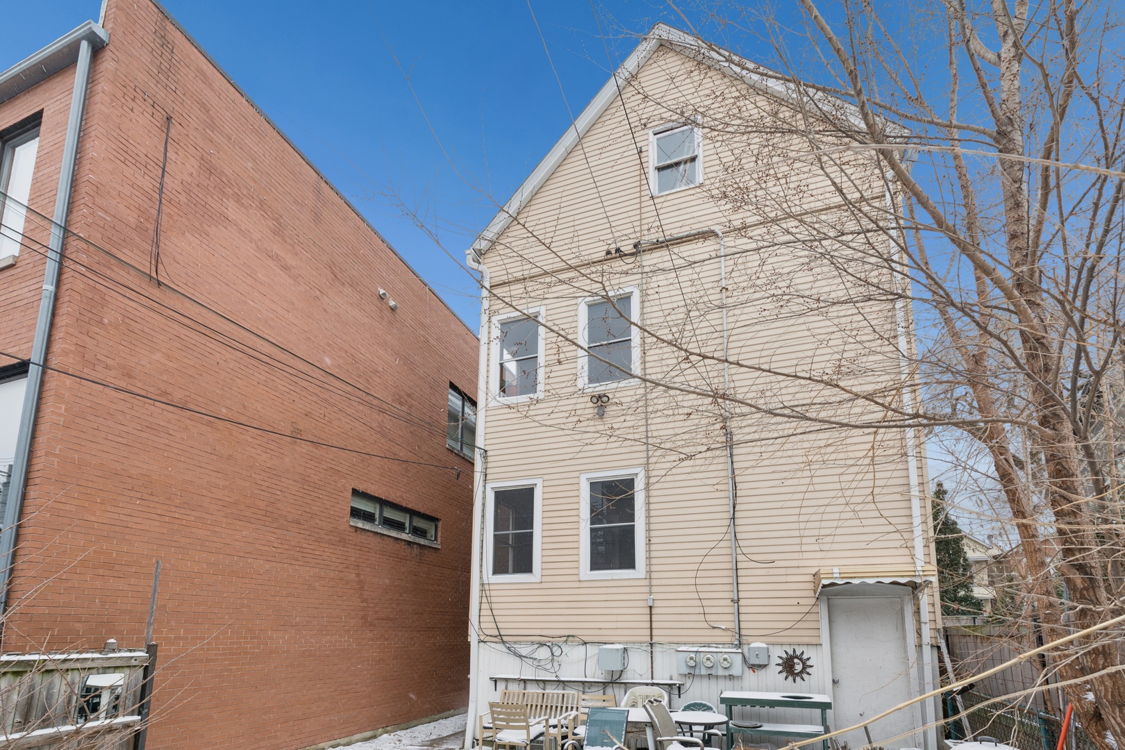 2118 West Fletcher Street Chicago, IL 60618 - Photo 22 of 26