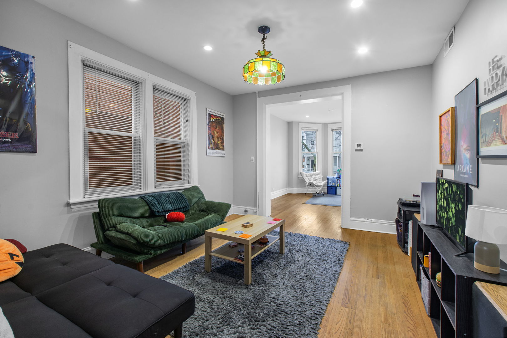 2118 West Fletcher Street Chicago, IL 60618 - Photo 4 of 26