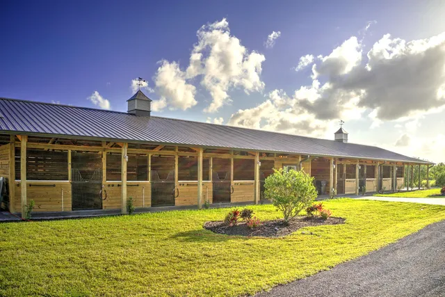 $1,250 | 16754 Norris Road, Unit STALLS, Wellington, FL 33470