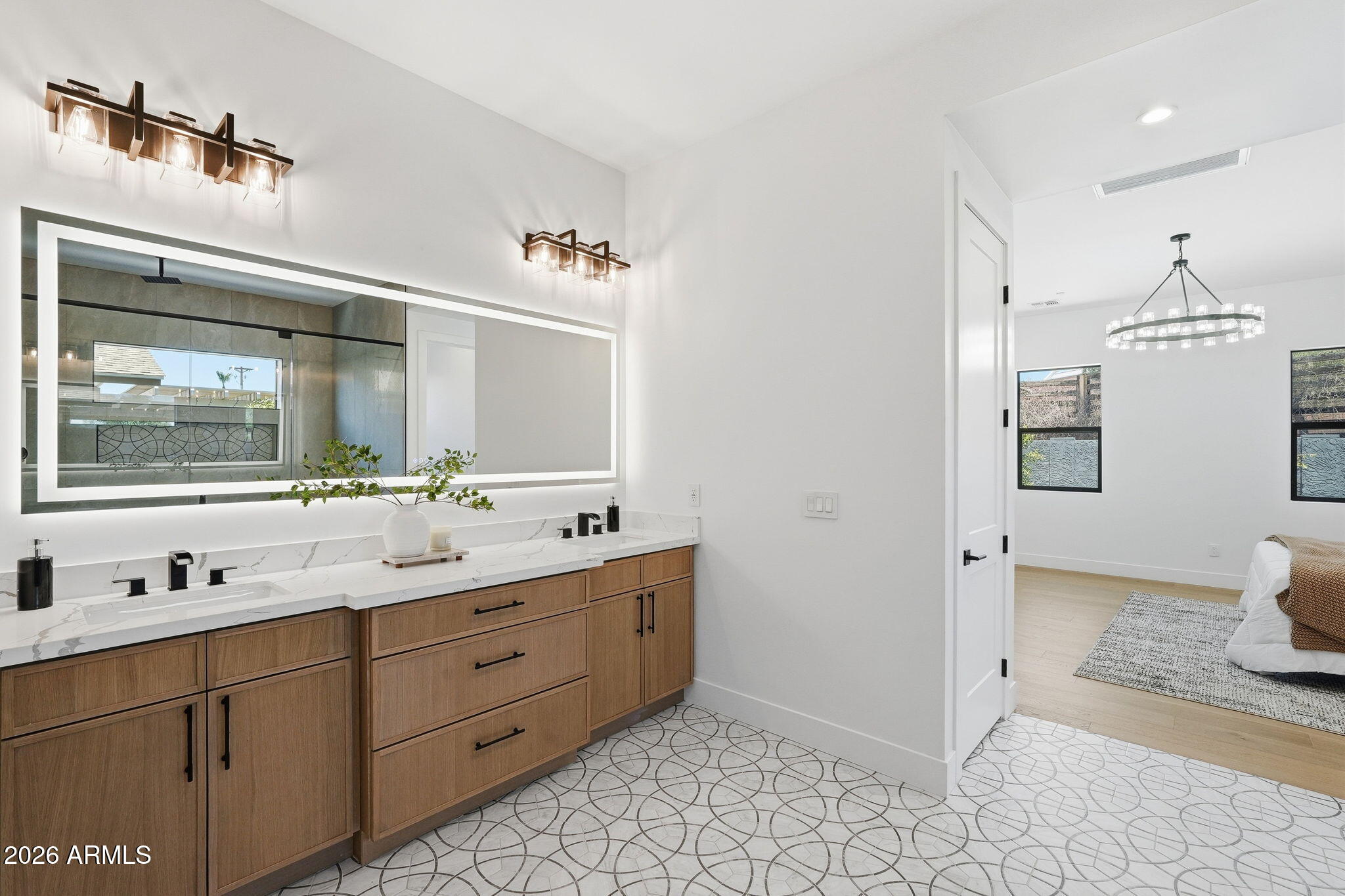 7232 East Cambridge Avenue Scottsdale, AZ 85257 - Photo 19 of 37 Primary Bath