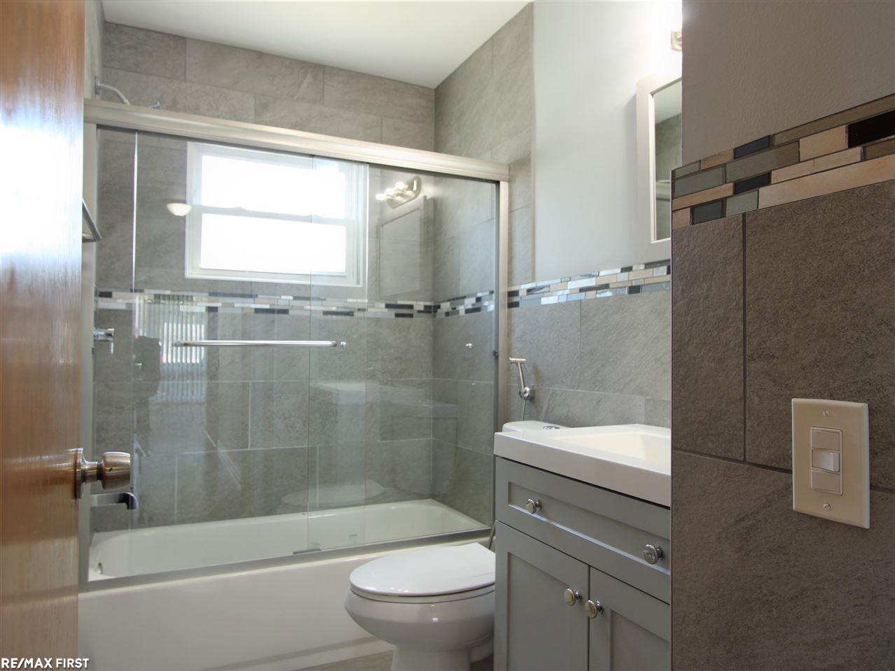 1661 Walnut Street Dearborn, MI 48124 - Photo 19 of 24