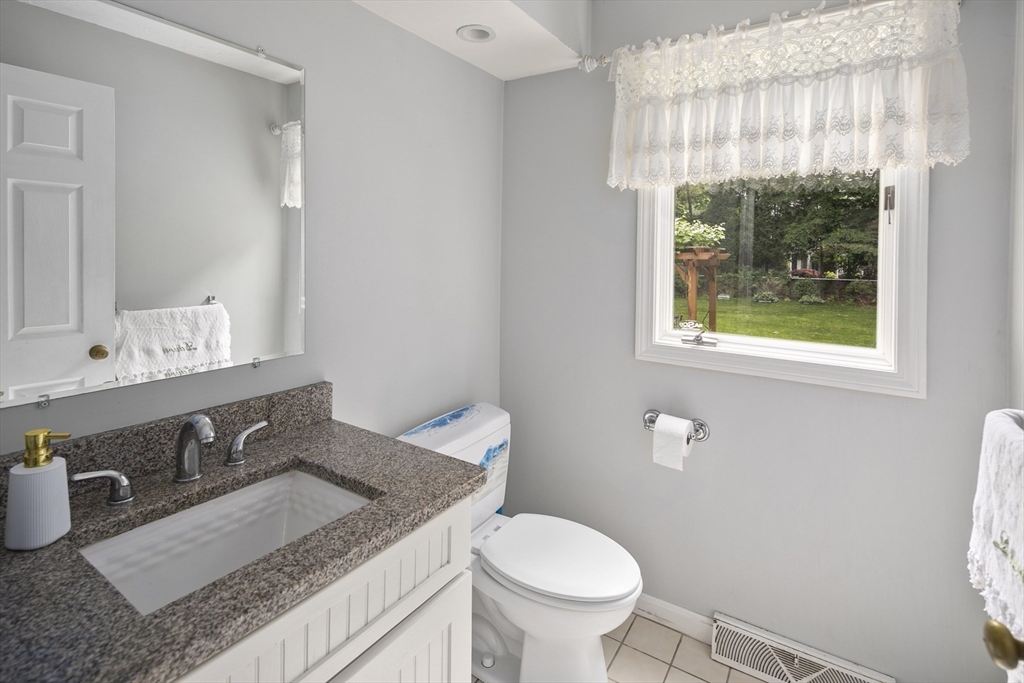 15 Juniper Road Sharon, MA 02067 - Photo 17 of 42