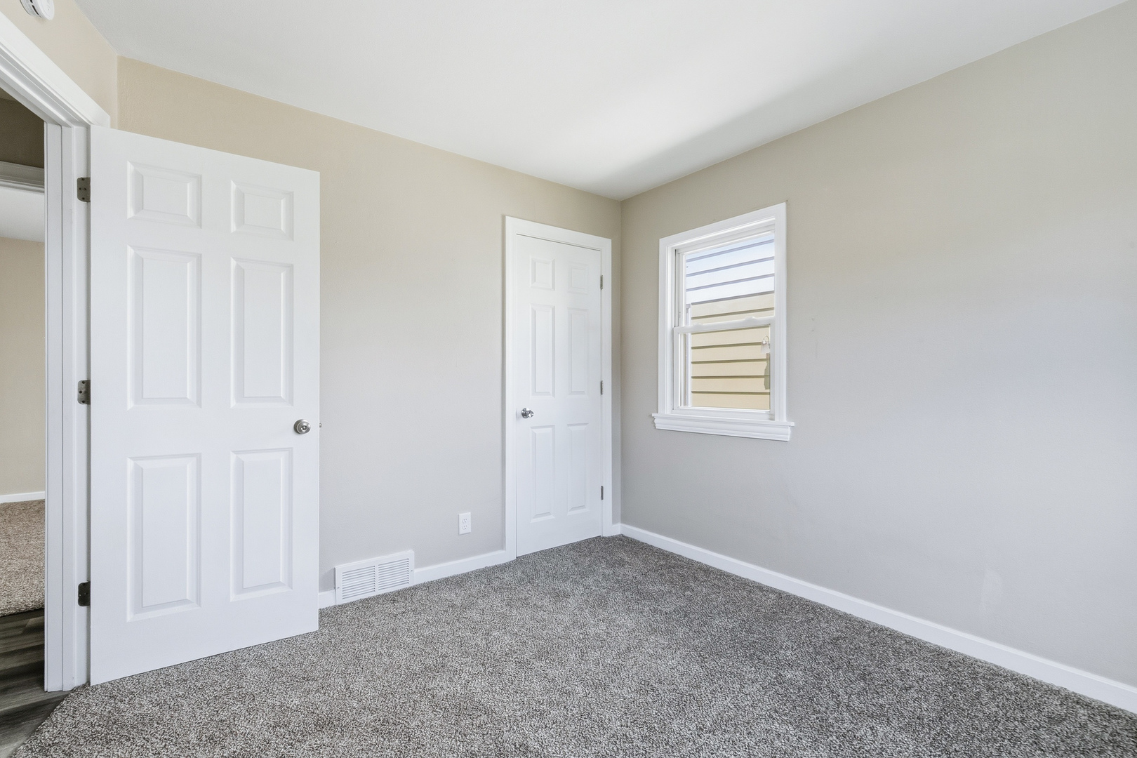 2456 32nd Street Moline, IL 61265 - Photo 14 of 39