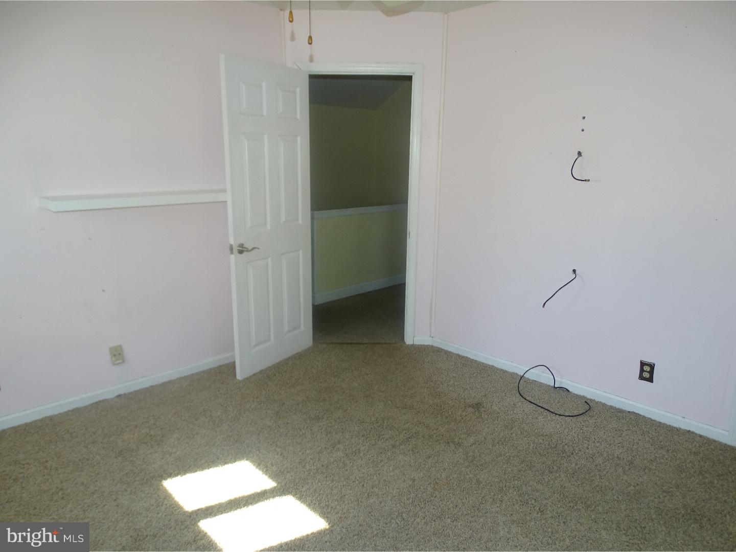 30 Woodlawn Road Warminster, PA 18974 - Photo 15 of 21 Bedroom - Main