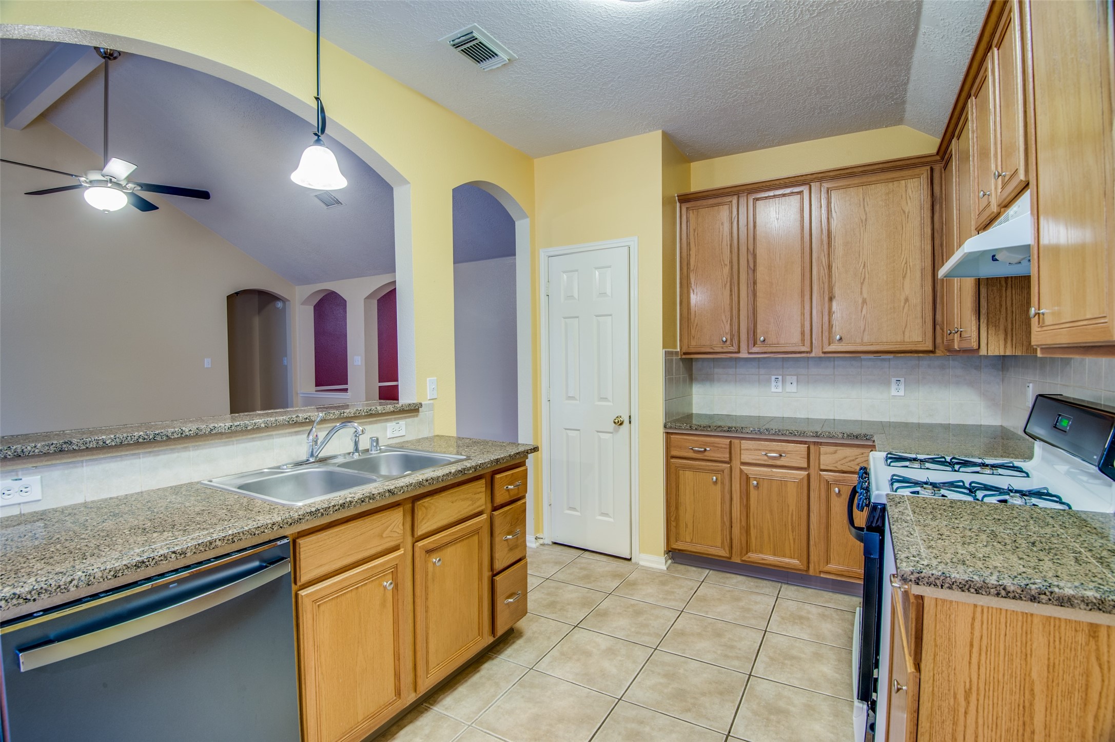 20515 Spring Aspen Lane Spring, TX 77388 - Photo 11 of 25