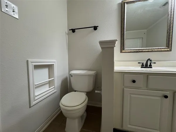 $2,000 | 20515 Spring Aspen Lane, Spring, TX 77388