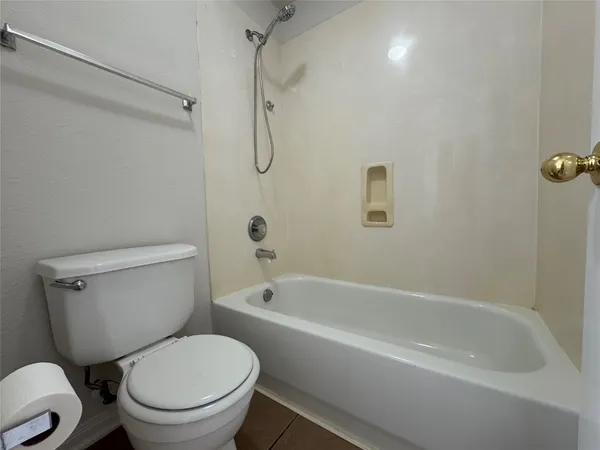 $2,000 | 20515 Spring Aspen Lane, Spring, TX 77388