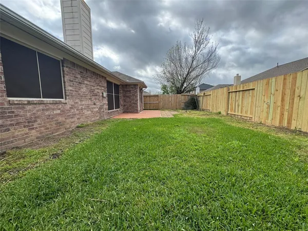 $2,000 | 20515 Spring Aspen Lane, Spring, TX 77388