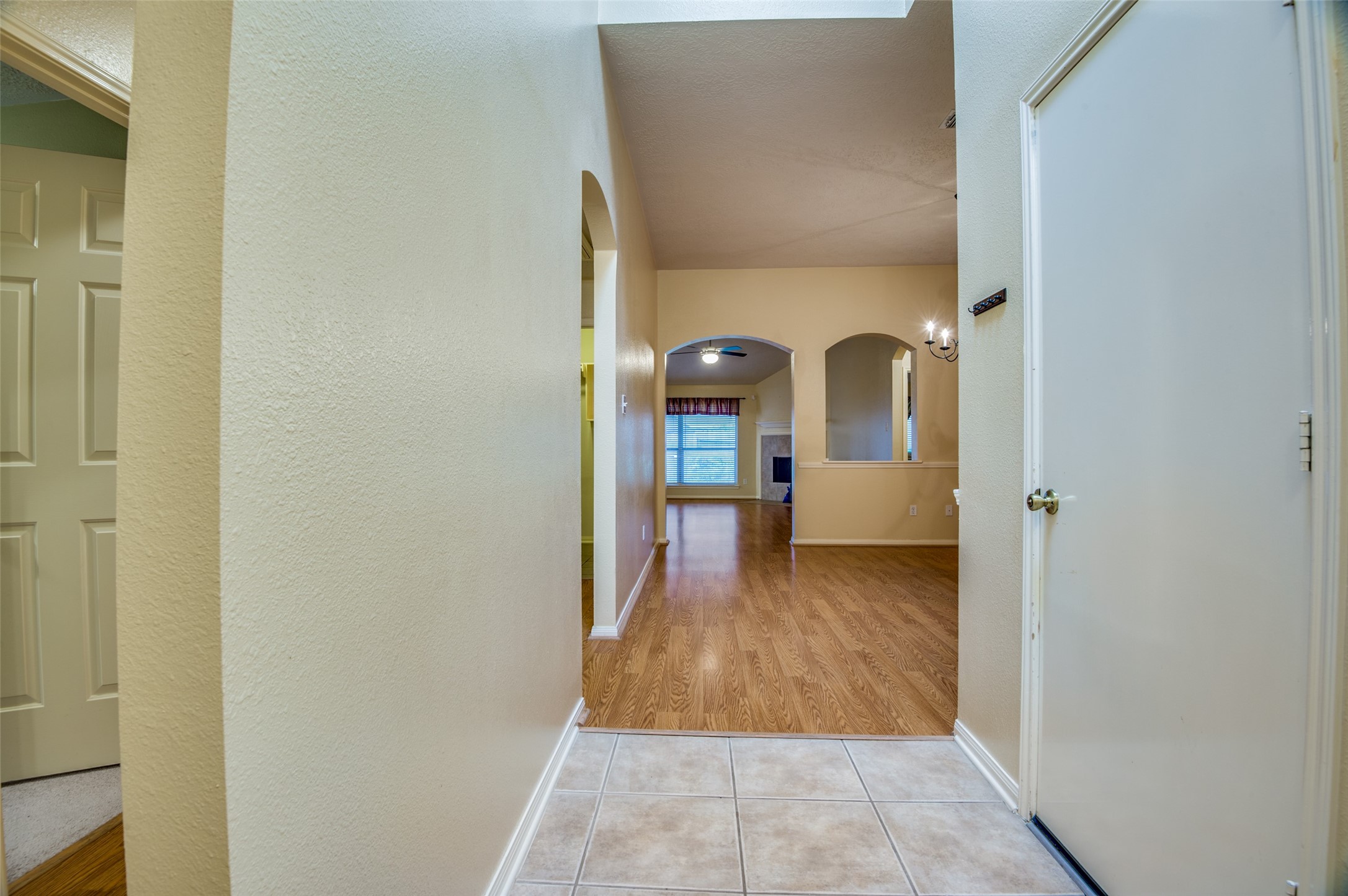 20515 Spring Aspen Lane Spring, TX 77388 - Photo 5 of 25