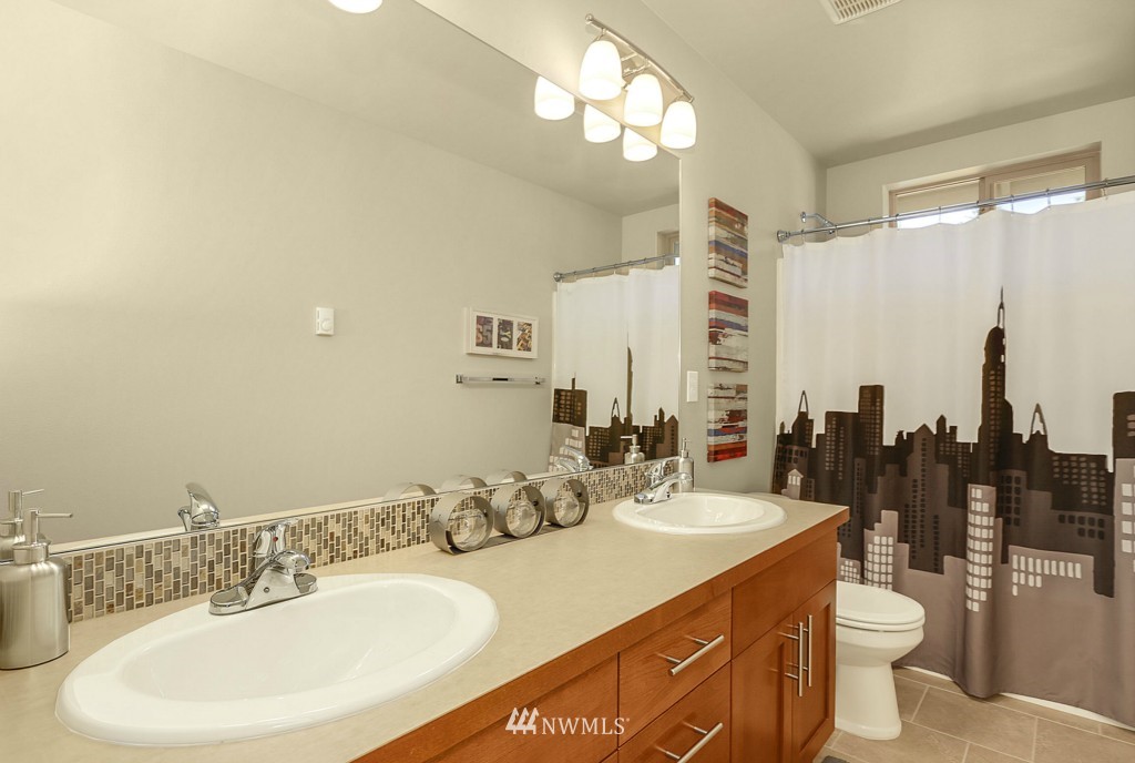 8401 130th Place Southeast, Unit B102 Renton, WA 98058 - Photo 13 of 20 Gallery Image 13