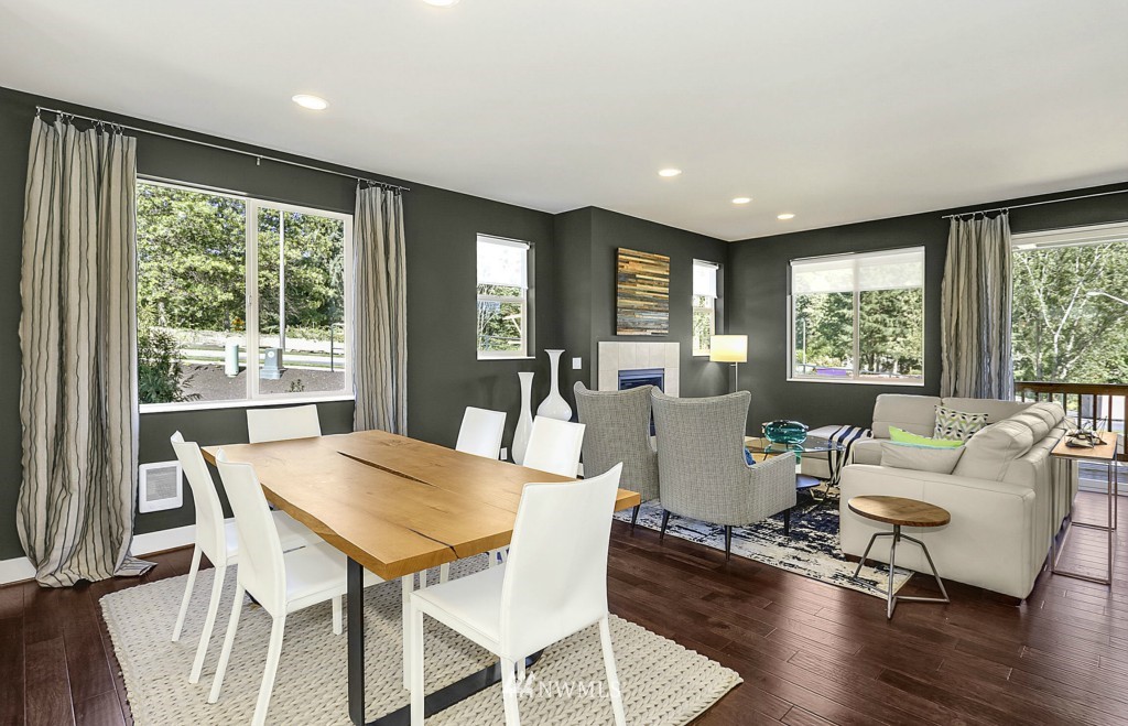 8401 130th Place Southeast, Unit B102 Renton, WA 98058 - Photo 5 of 20 Gallery Image 5