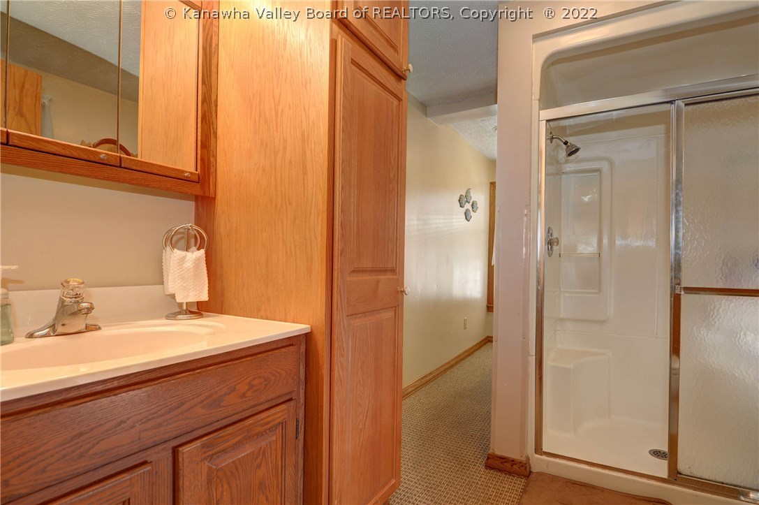 222 Elk River Road Procious, WV 25164 - Photo 13 of 29 Gallery Image 13