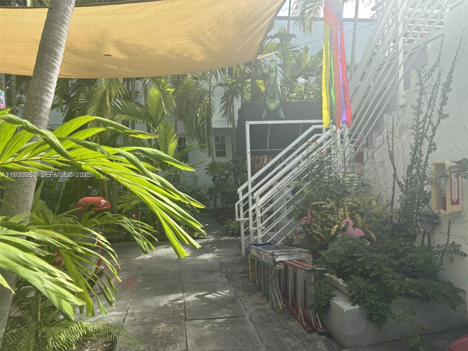 2469 Flamingo Place, Unit 2 Miami Beach, FL 33140 - Photo 19 of 22