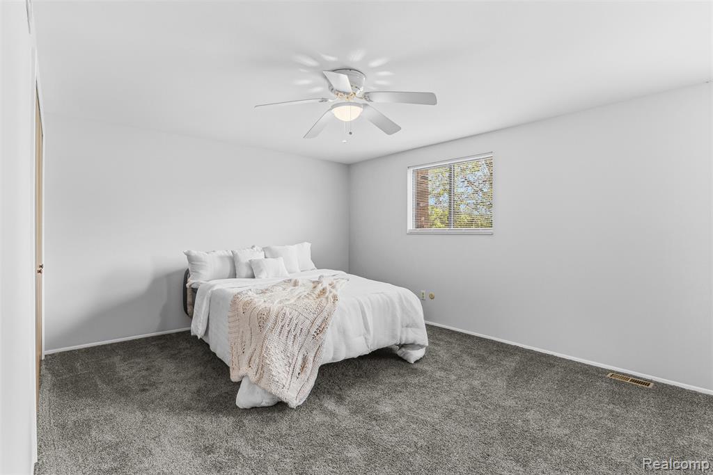 604 Luce Avenue Flushing, MI 48433 - Photo 32 of 47