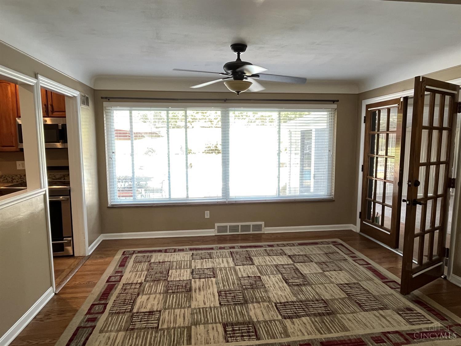 1062 Neeb Road Cincinnati, OH 45233 - Photo 14 of 42 Gallery Image 14