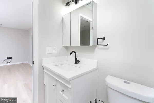 $2,500 | 20527 Shadyside Way, Unit 212, Germantown, MD 20874