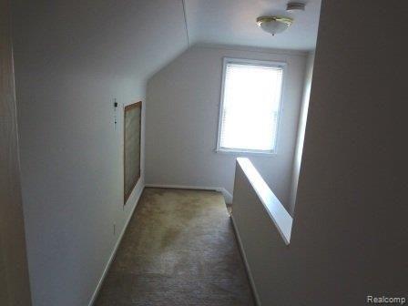 1625 Hawthorne Road Grosse Pointe, MI 48236 - Photo 9 of 14 Hallway