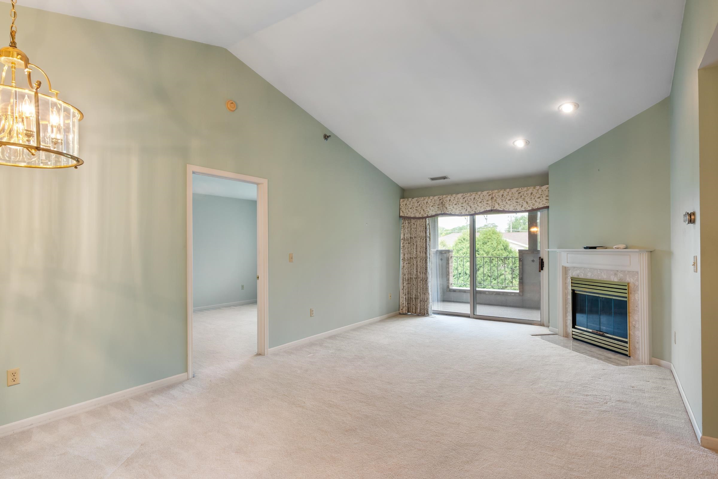 778 Hillside Terrace, Unit L Ripon, WI 54971 - Photo 11 of 74