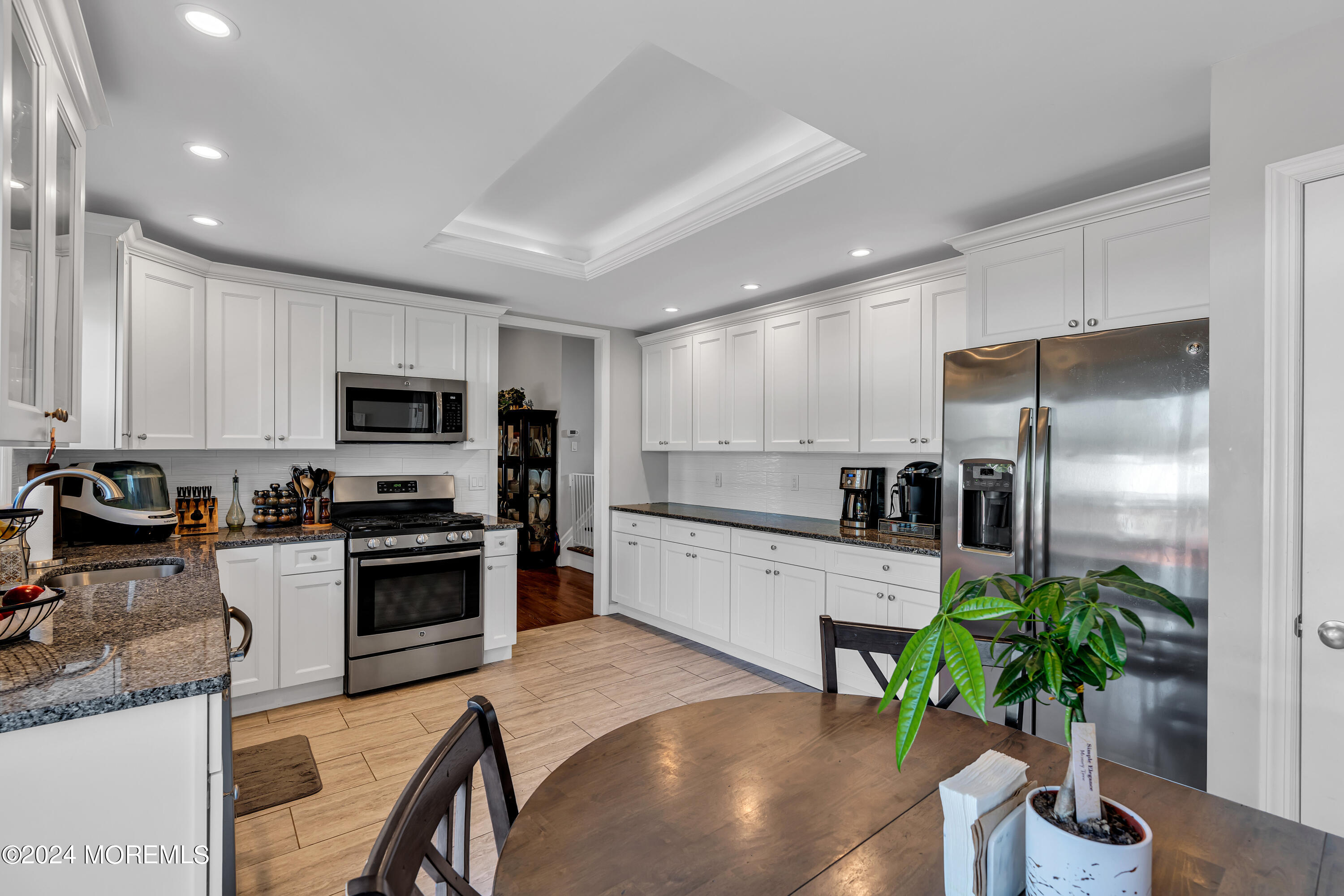 38 Livingston Drive Howell, NJ 07731 - Photo 13 of 40 028_dsc03349