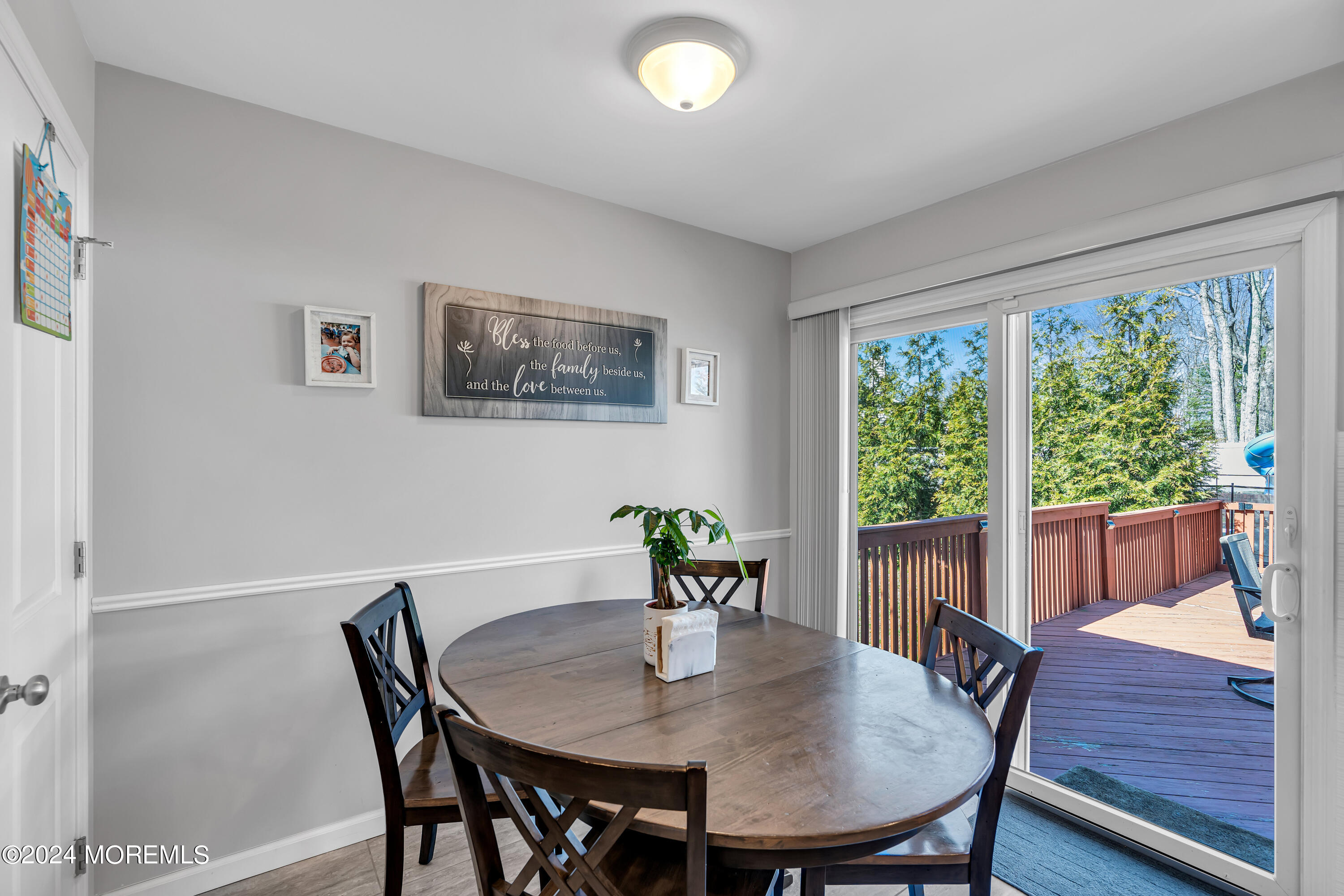 38 Livingston Drive Howell, NJ 07731 - Photo 15 of 40 030_dsc03359