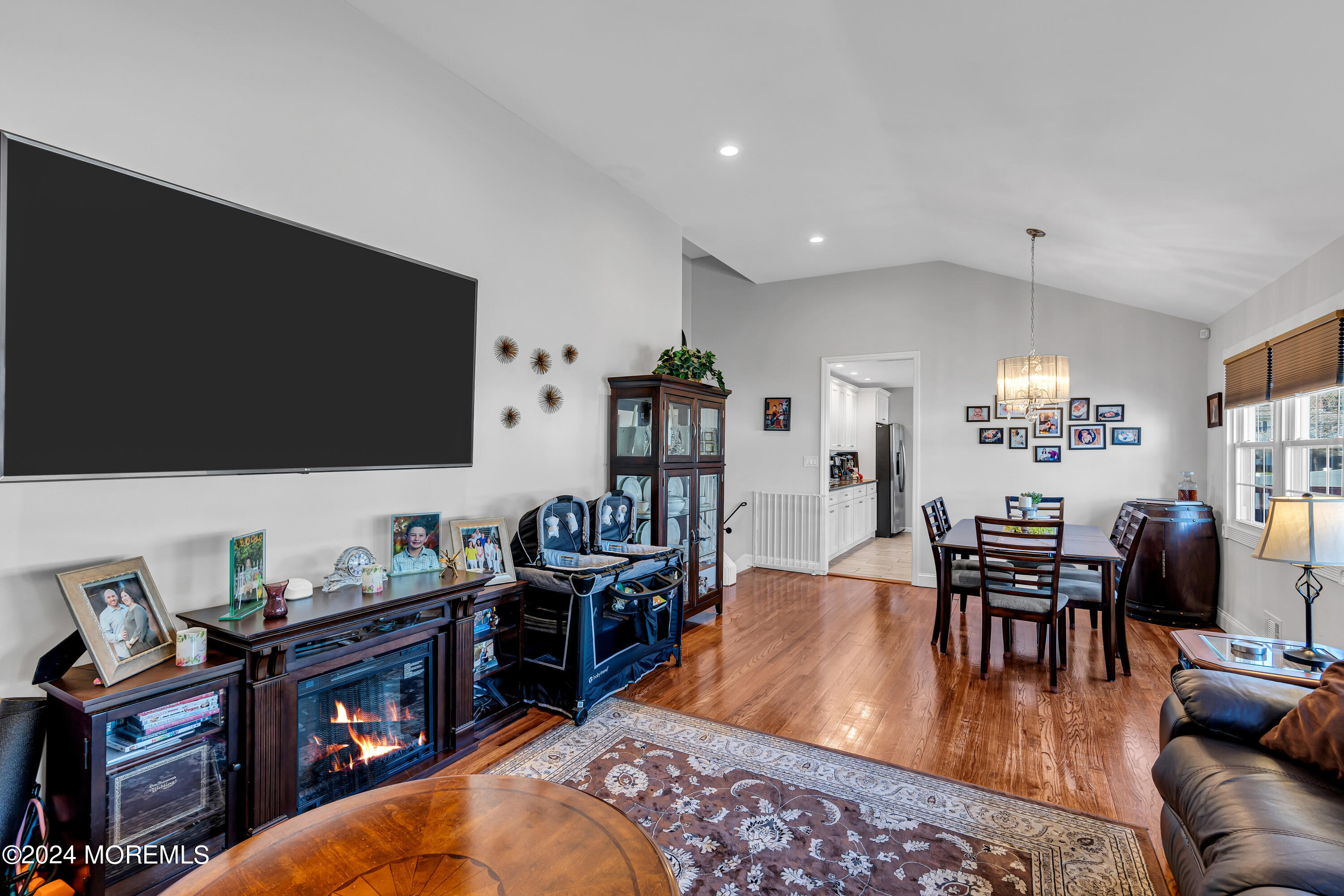 38 Livingston Drive Howell, NJ 07731 - Photo 18 of 40 023_dsc03454-1