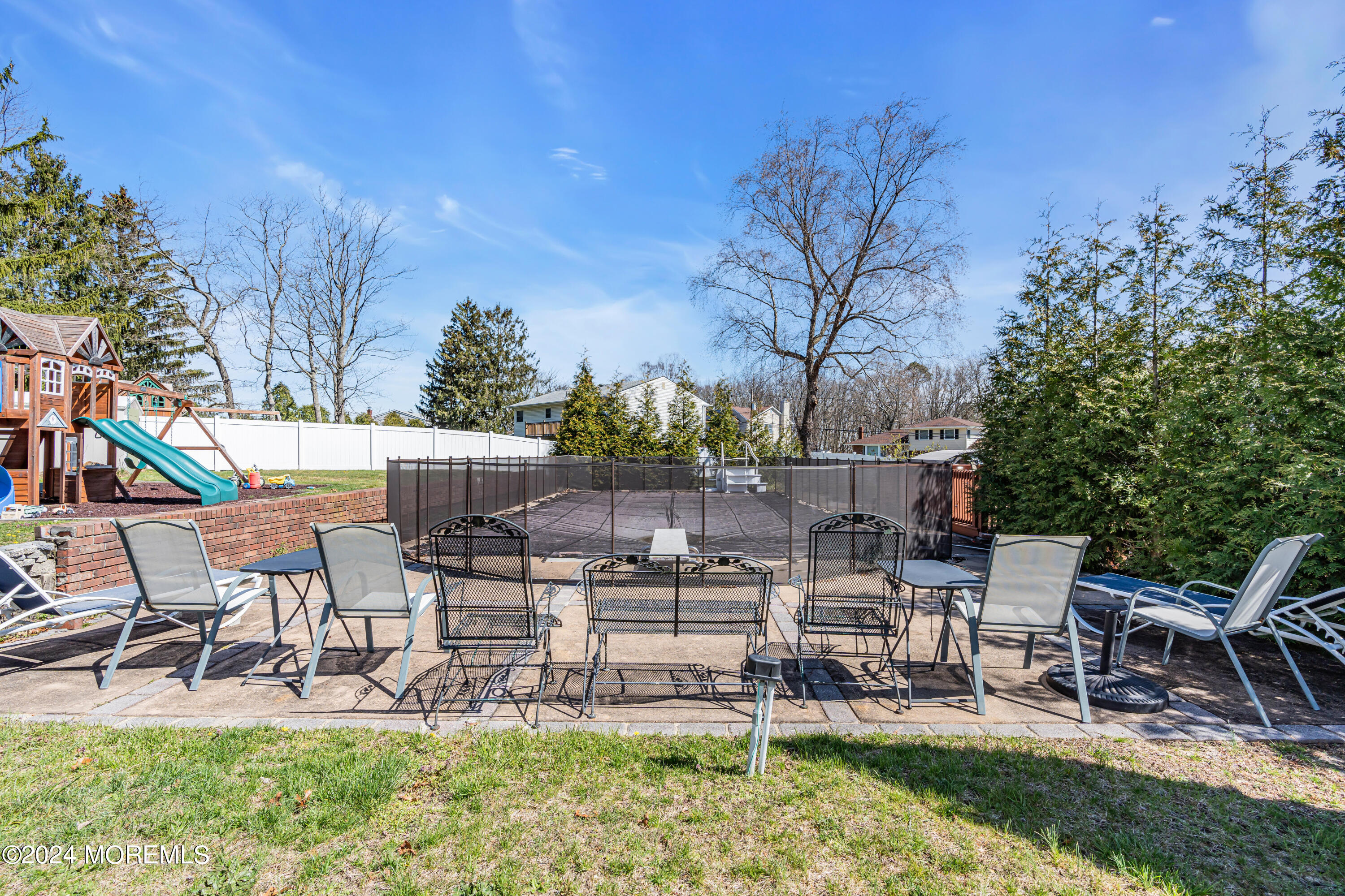 38 Livingston Drive Howell, NJ 07731 - Photo 35 of 40 052_dsc03399