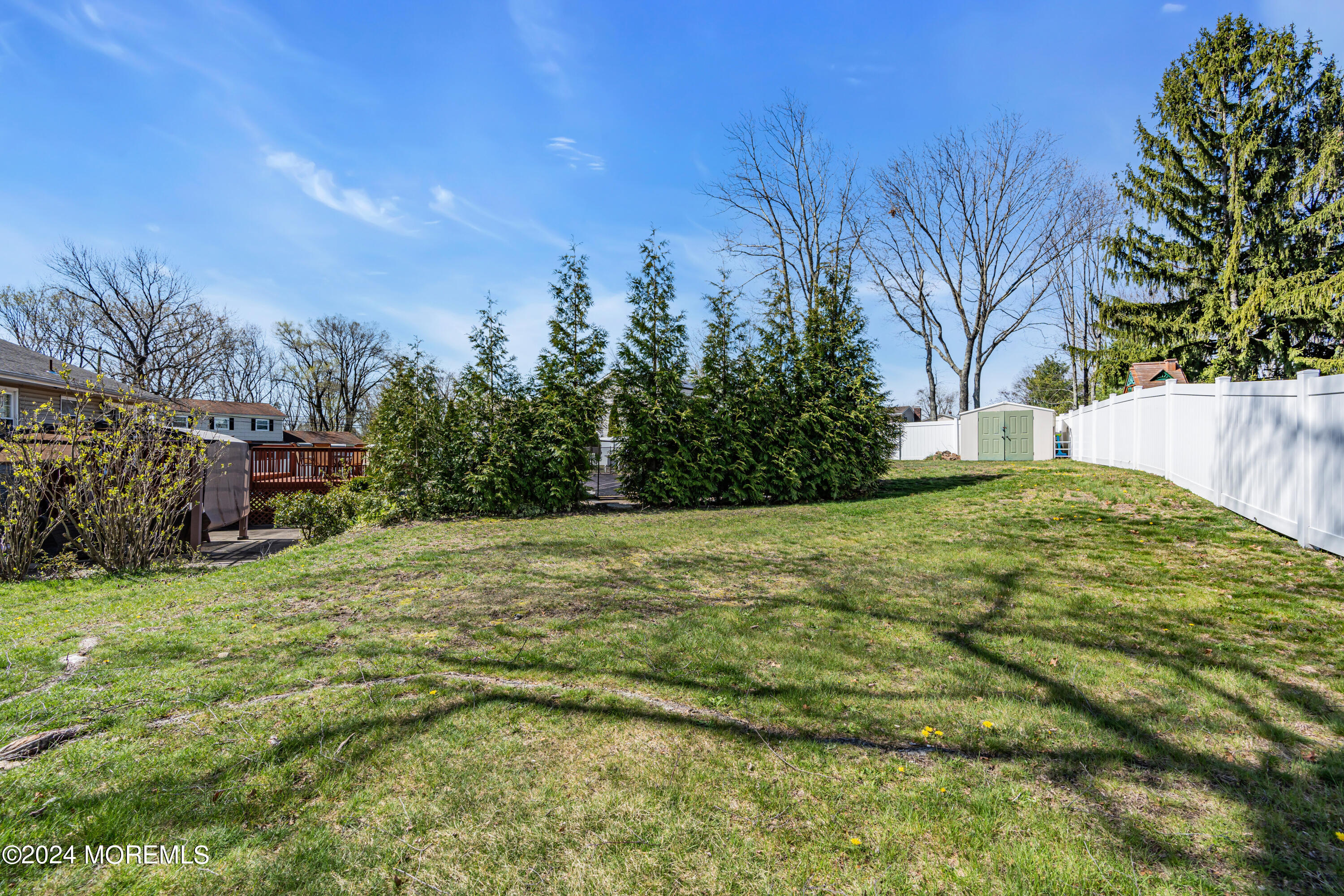 38 Livingston Drive Howell, NJ 07731 - Photo 37 of 40 049_dsc03379