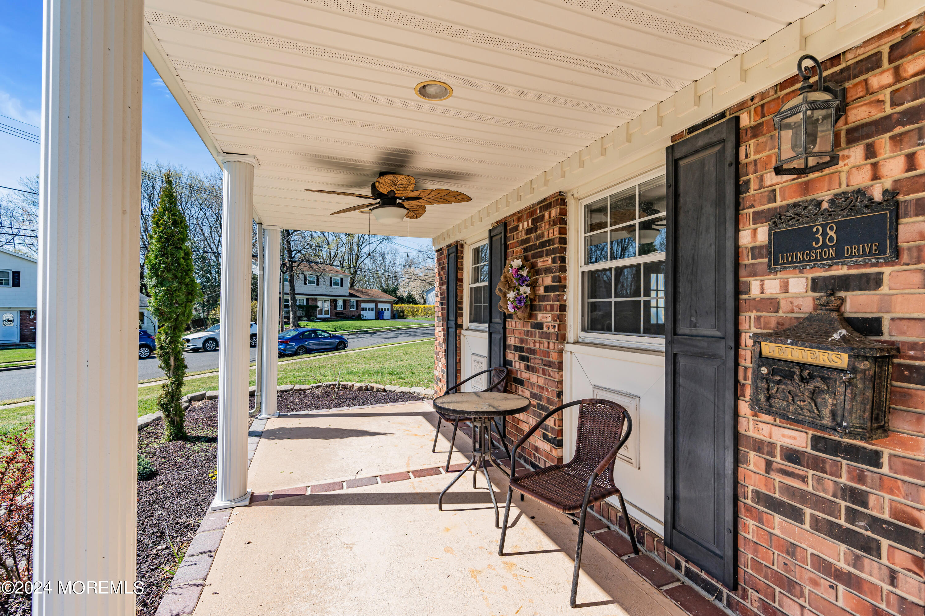 38 Livingston Drive Howell, NJ 07731 - Photo 5 of 40 060_dsc03469