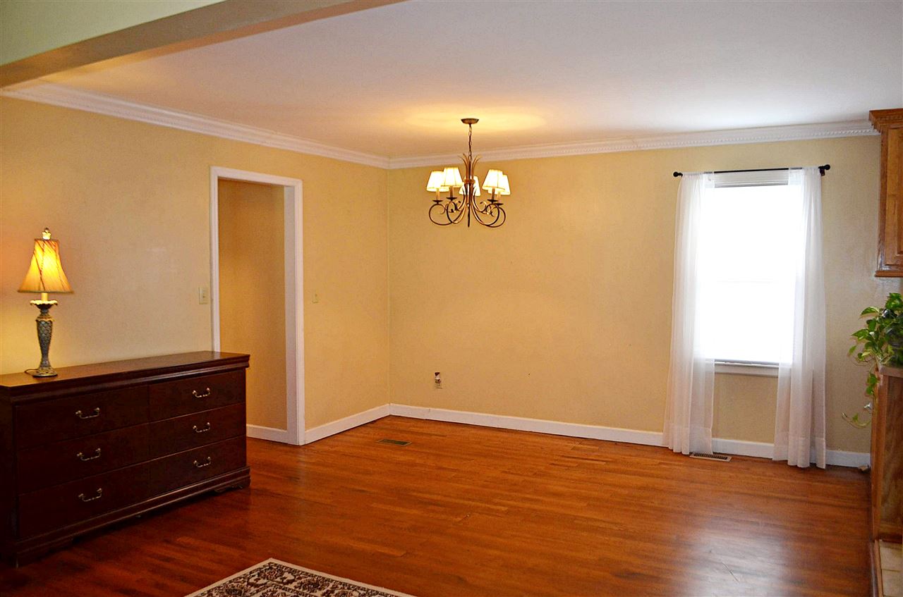102 Rickert Avenue Landrum, SC 29356 - Photo 7 of 31 Gallery Image 7