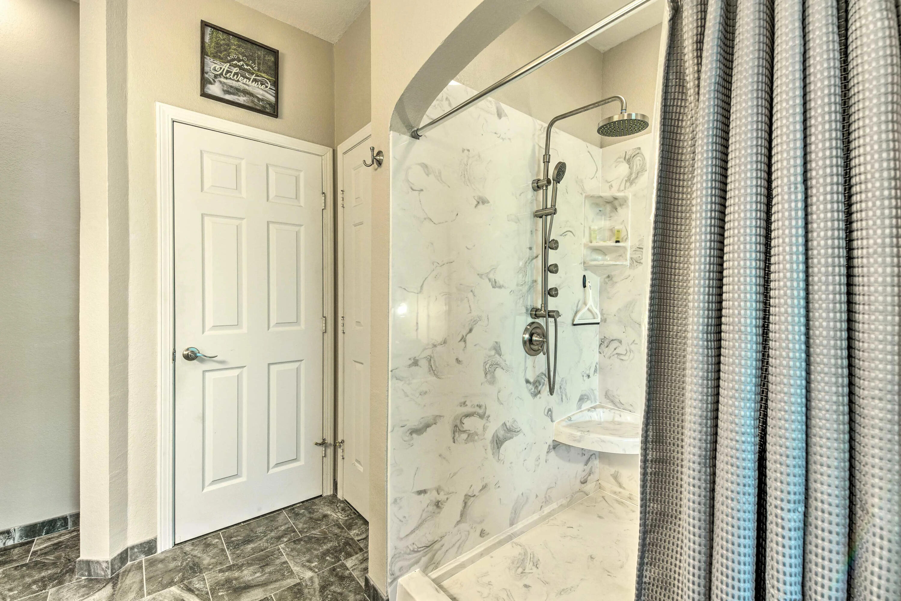 813 Holiday Ridge, Unit H2 Branson, MO 65616 - Photo 23 of 32 a0F4P00000PPYjIUAX