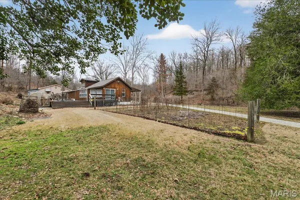$425,000 | 370 Hencken Hollow Lane, St. Clair, MO 63077